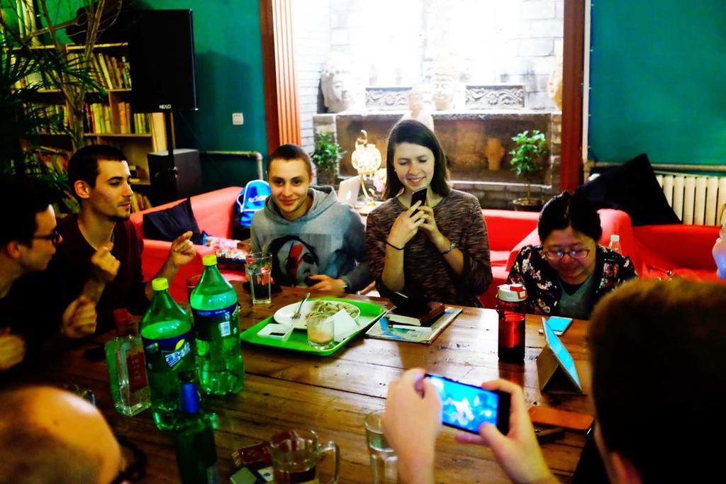 Luoyang Longmen Youth Hostel Экстерьер фото