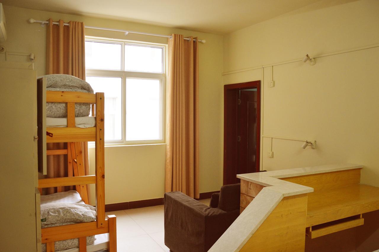 Luoyang Longmen Youth Hostel Экстерьер фото